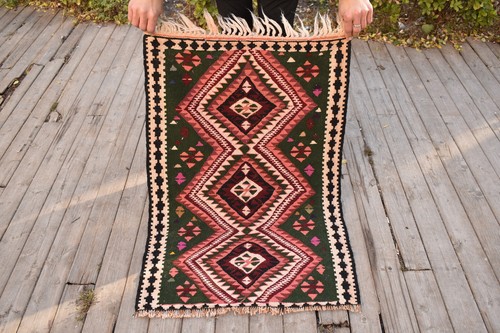 Turkish rug x40 - rug, 19''x40''